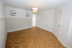 Lounge- click for photo gallery